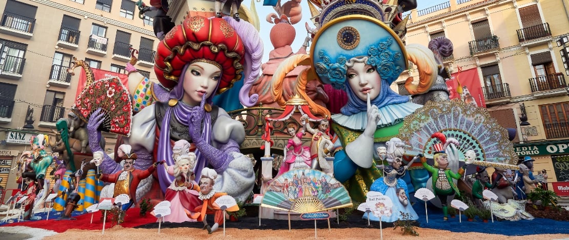 Sculptures in Las Fallas in Valencia Sculptures in Las Fallas in Valencia